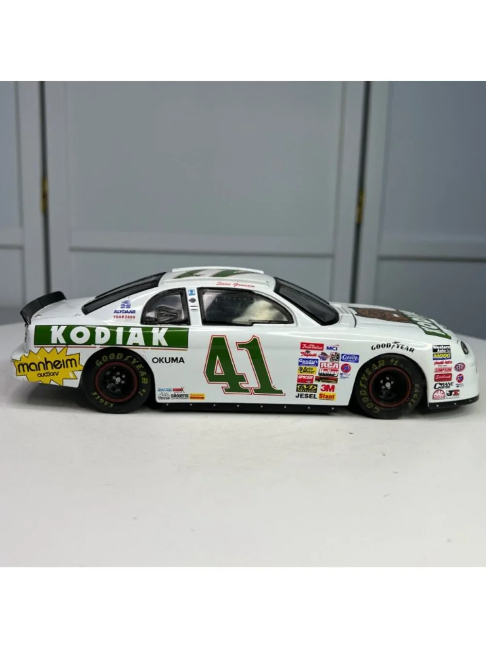 Steve Grissom #41 Kodiak 1997 Revell 1/24 Scale Diecast NASCAR Model Car
